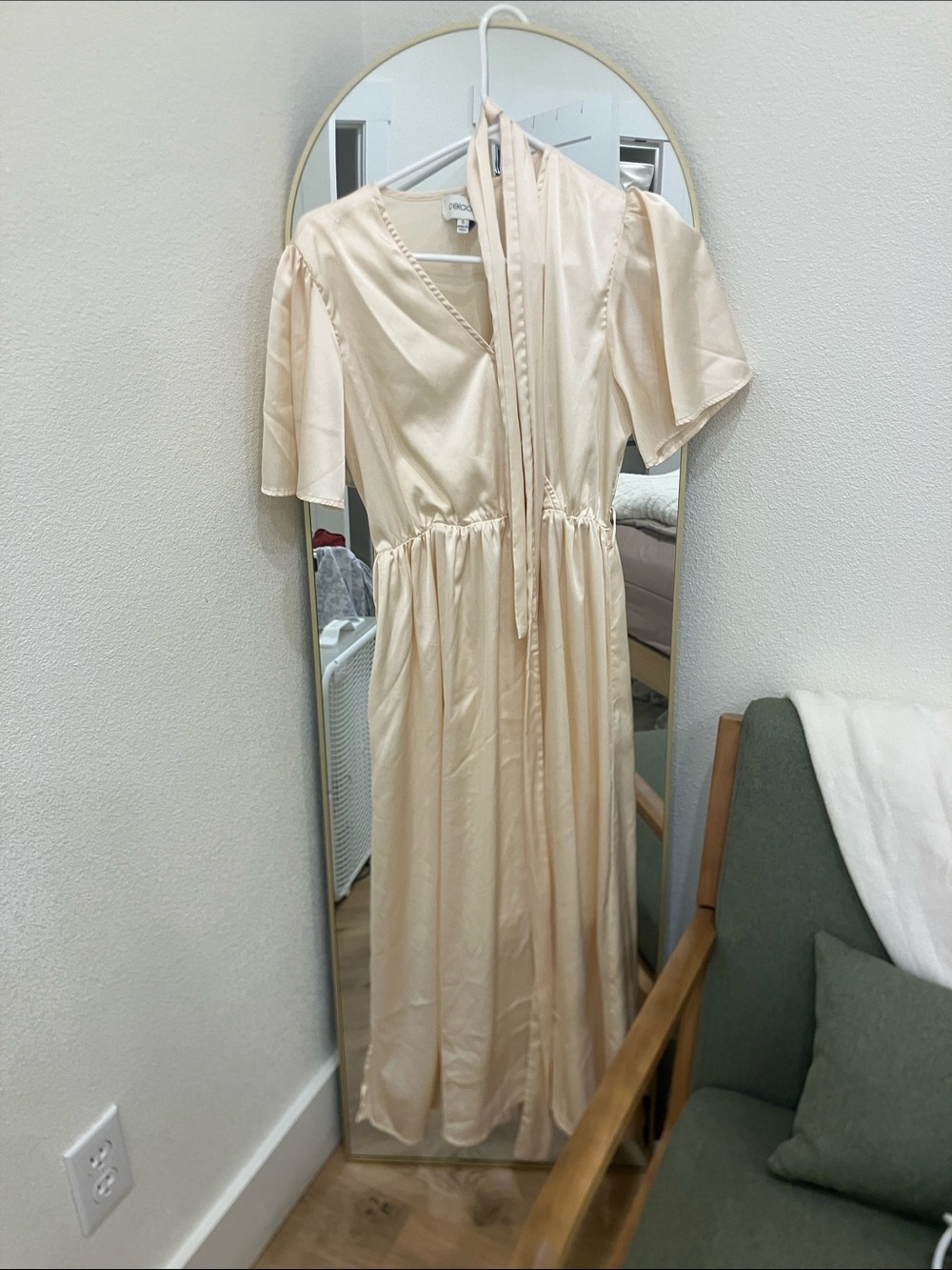 FROM ADA FAYE  Brand Cream Midi Dress with Tie Waist